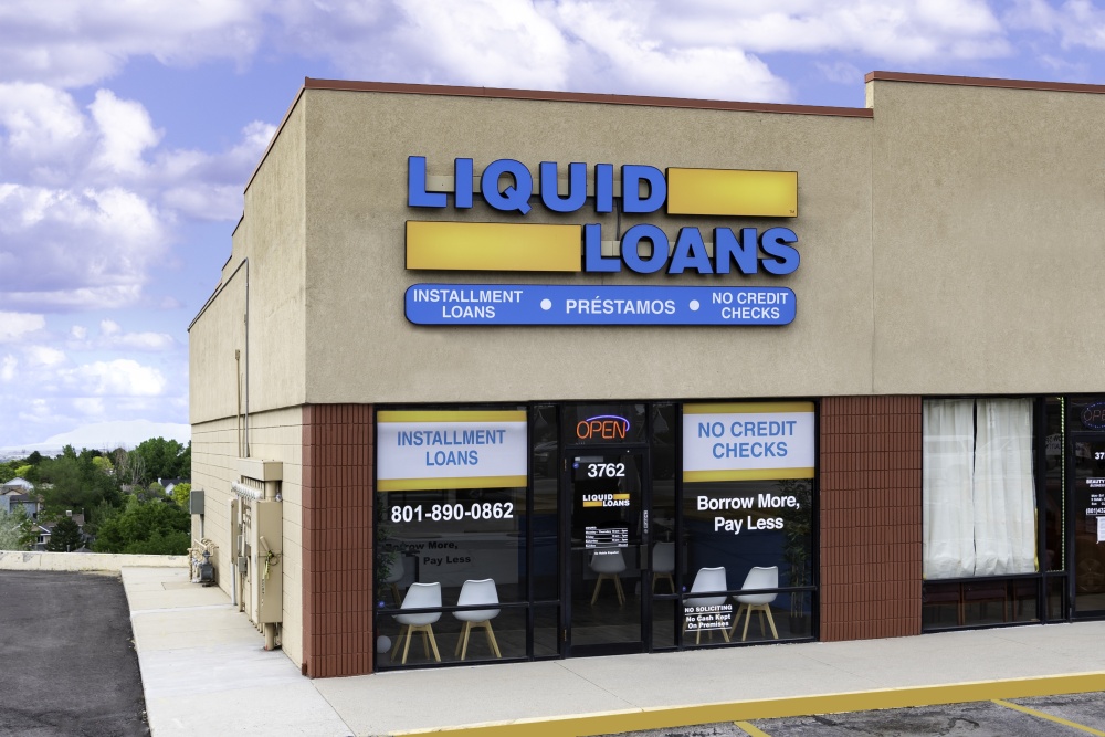 LIQUID LOANS 01