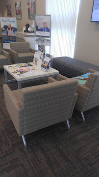 SchoolsFirst Federal Credit Union - Long Beach (2nd Street) 04
