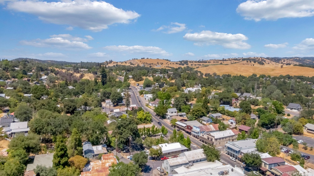 NextHome Utica Properties 01
