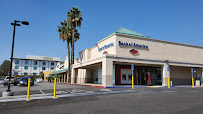 Bank of America (with Drive-thru ATM) 02
