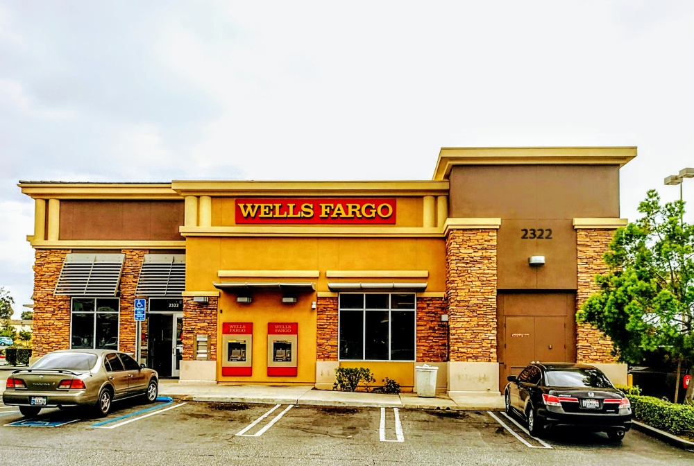 Wells Fargo Bank 01
