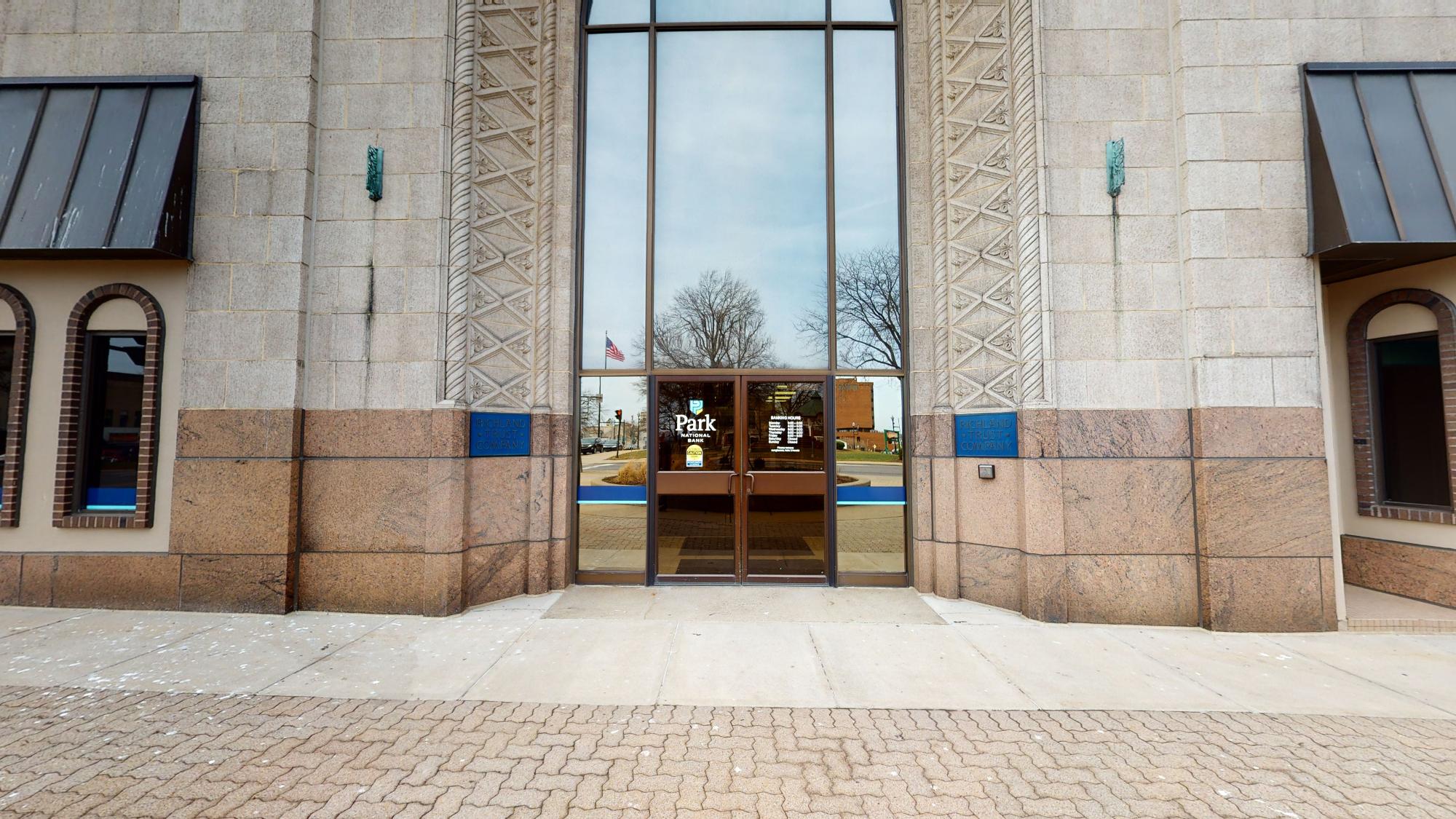 Park National Bank: Mansfield Downtown Office 01