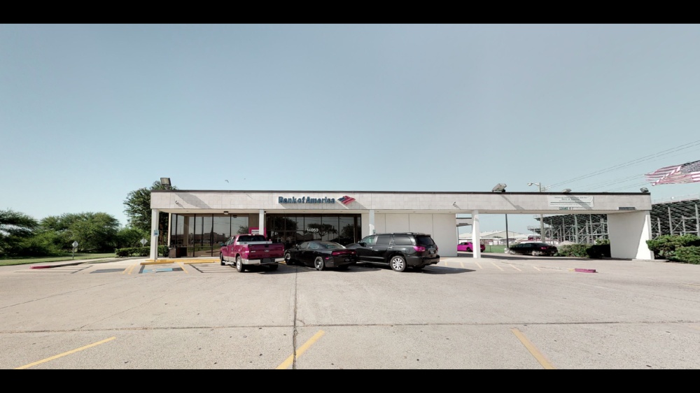 Bank of America (with Drive-thru ATM) 01