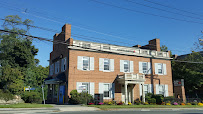 Apple Bank 02