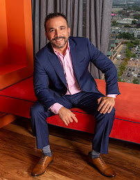 Savvas Fetfatsidis at Guaranteed Rate (NMLS #35213) 02