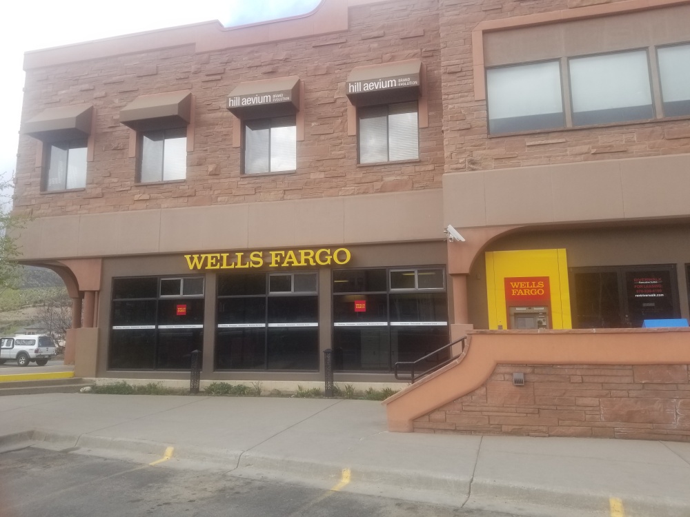 Wells Fargo Bank 01