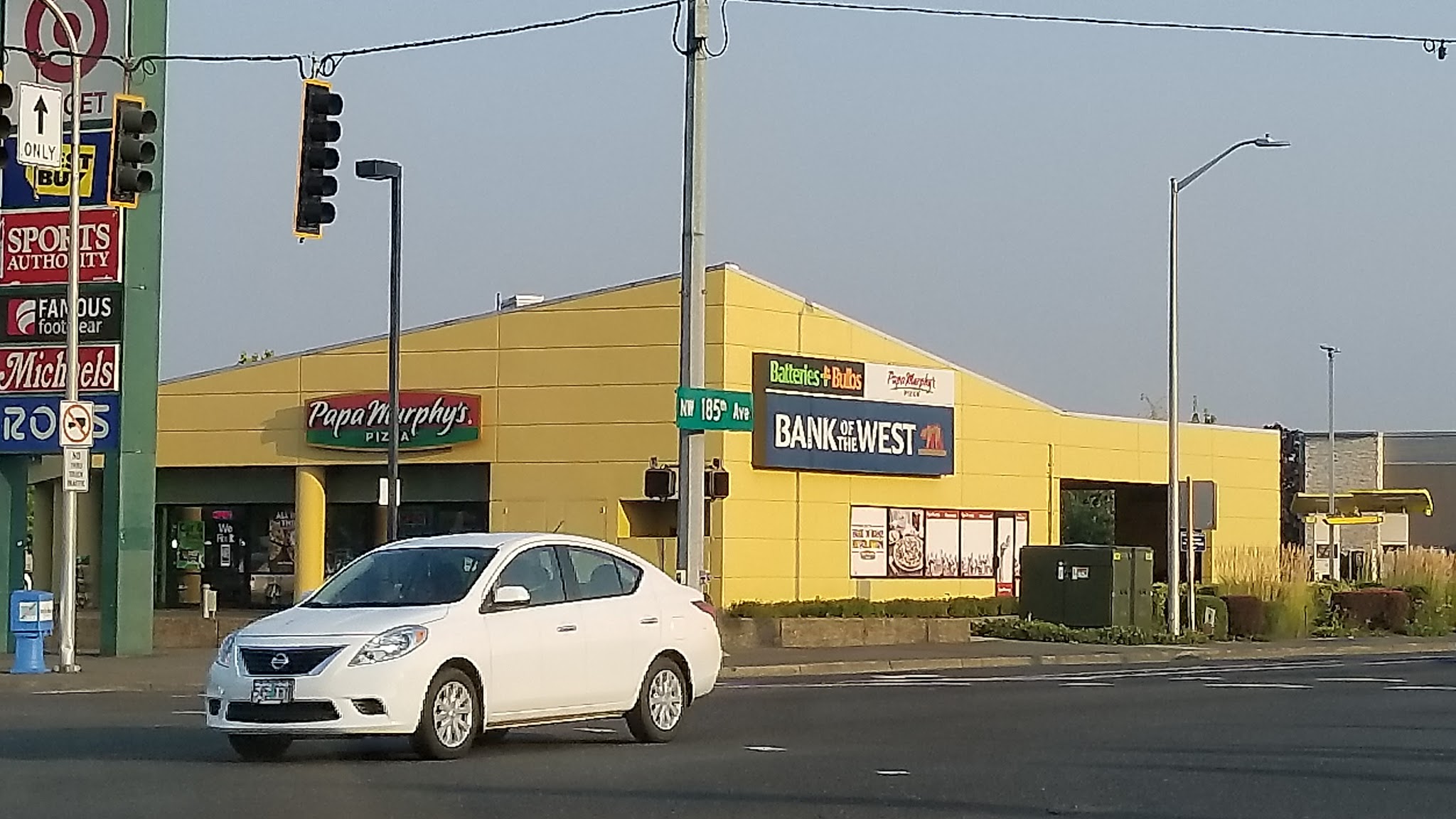 Bank of the West 01