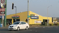 Bank of the West 01