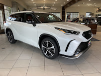 Doxon Toyota of Auburn 02