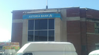 Webster Bank 04