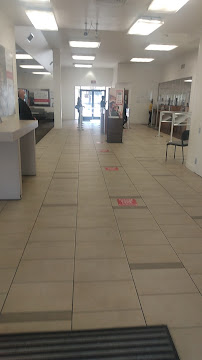 Bank of America (with Drive-thru ATM) 03
