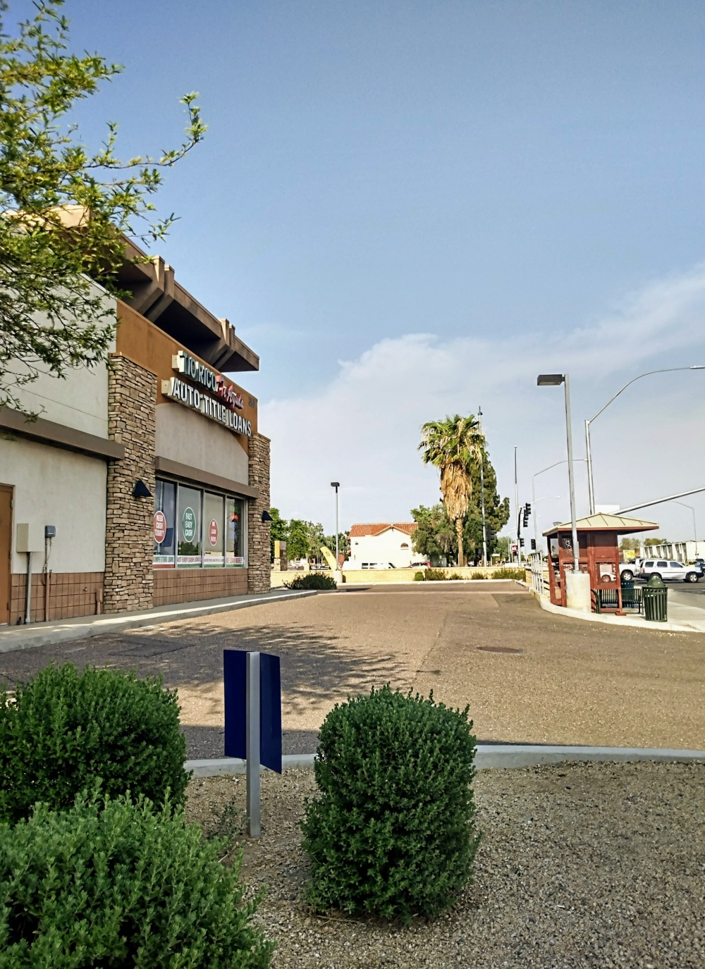 Tio Rico Te Ayuda Loan Centers 01