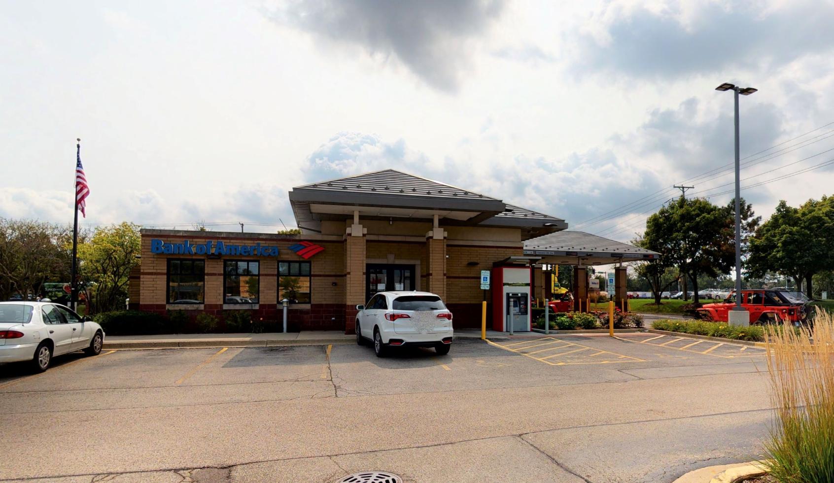 Bank of America (with Drive-thru ATM) 01
