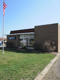 Lake Trust Credit Union 02