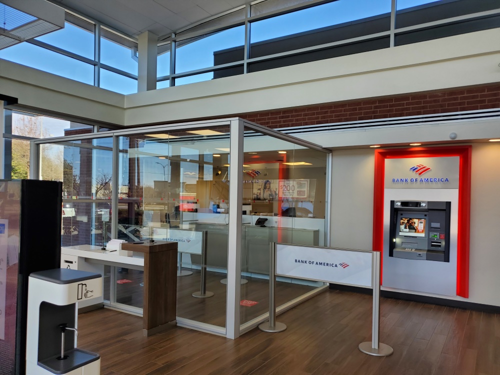Bank of America (with Drive-thru ATM) 01