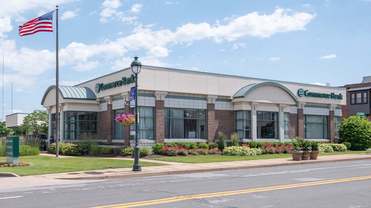 Commerce Bank 01