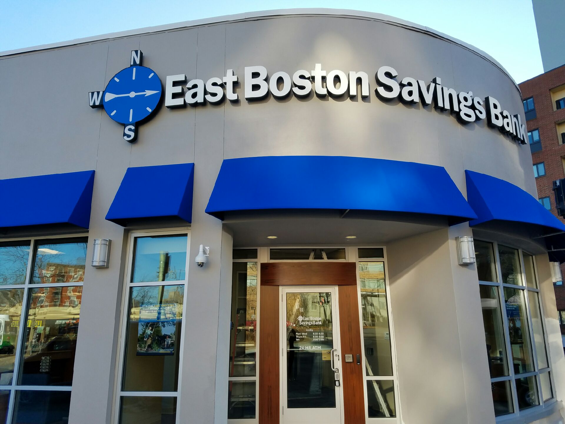 Rockland Trust Bank 01