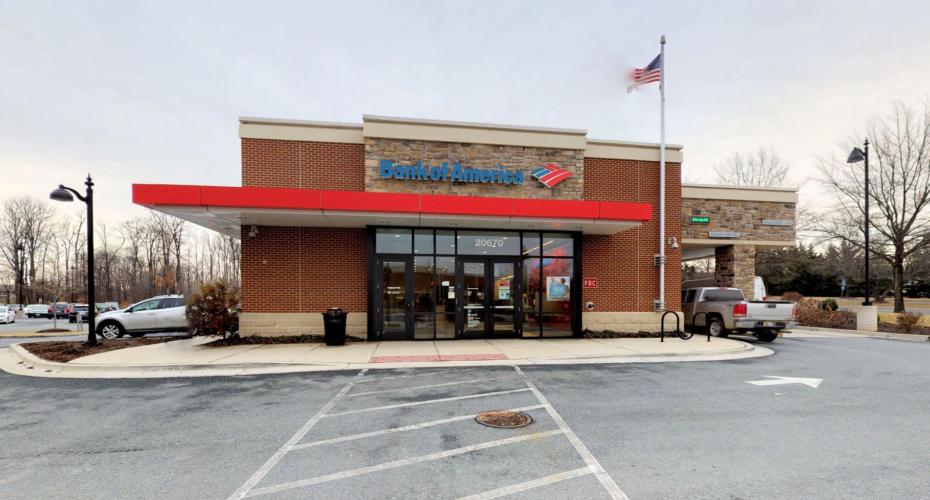Bank of America (with Drive-thru ATM) 01