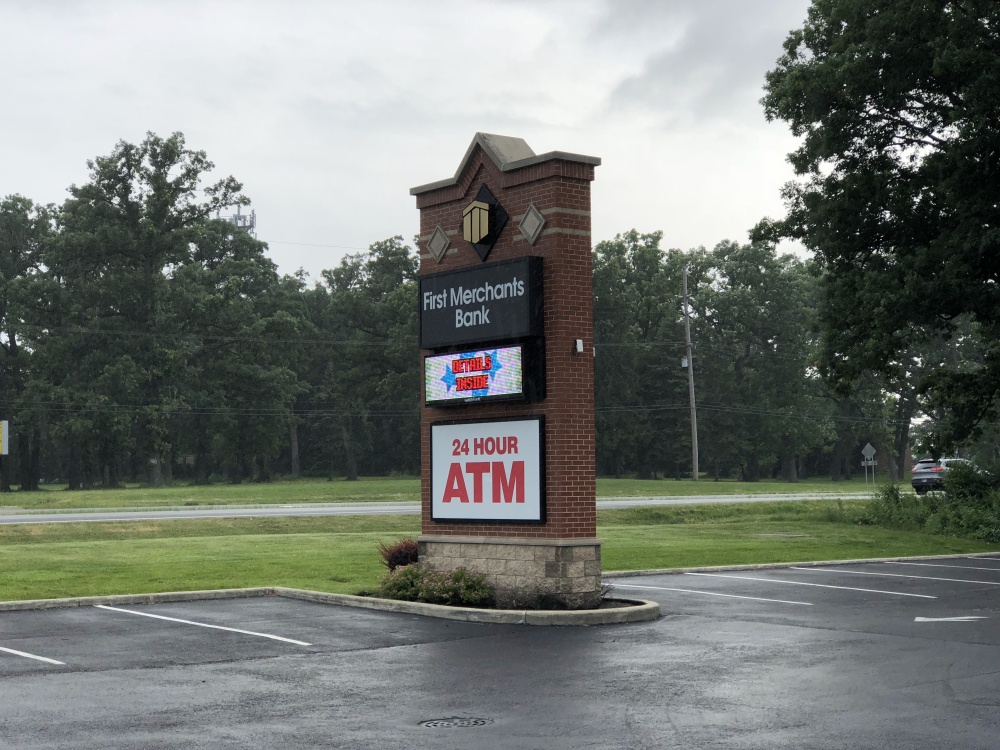 First Merchants Bank 01