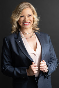 Crystal Schulz - Las Vegas Mortgage Lender  NMLS#1469941 04