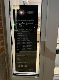 HSBC Bank 02
