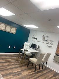 860 Finances & Credit LLC 01