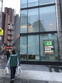 Global Bank 01