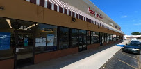 The Check Cashing Store 03