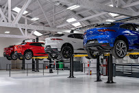 Rusnak/Pasadena Jaguar Service and Parts Department 02