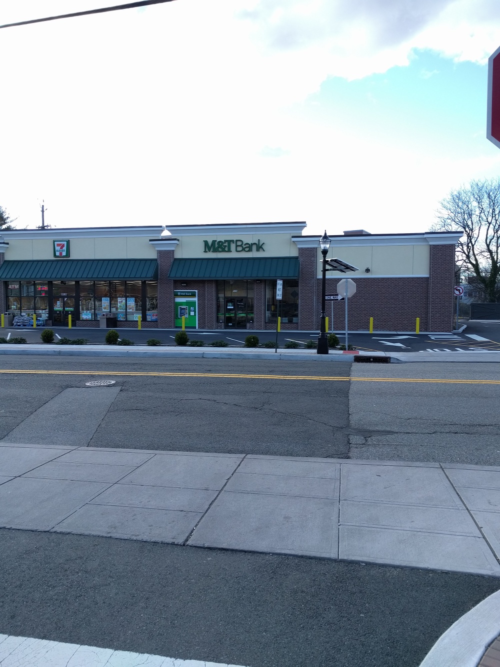 M&T Bank 01