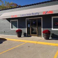 RE/MAX Results 02