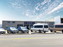 Mercedes-Benz Kona Service Center 01