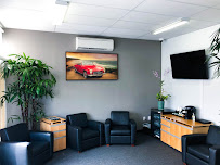 Mercedes-Benz Kona Service Center 04