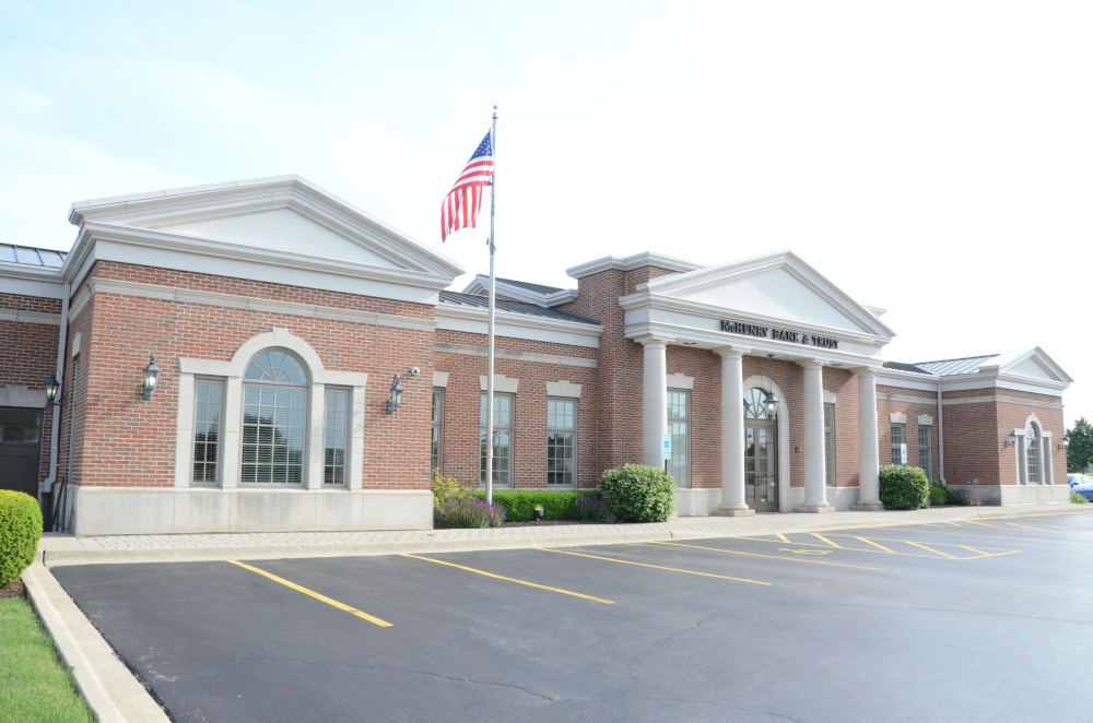 McHenry Bank & Trust 01