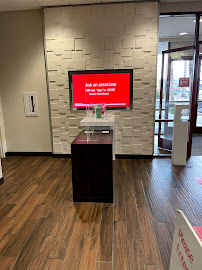 Bank of America (with Drive-thru ATM) 03