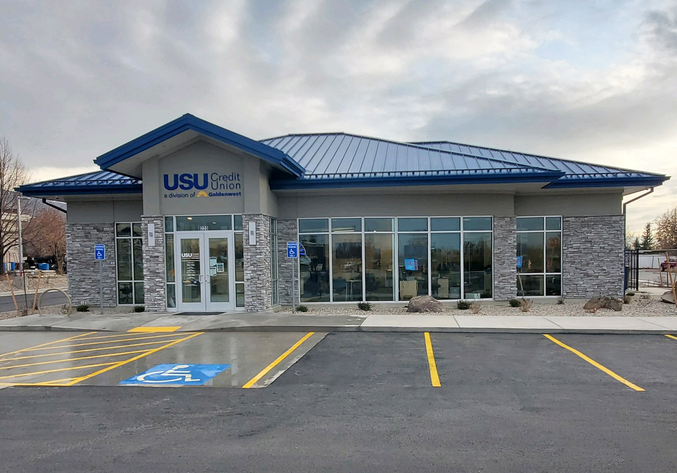 USU Credit Union 01