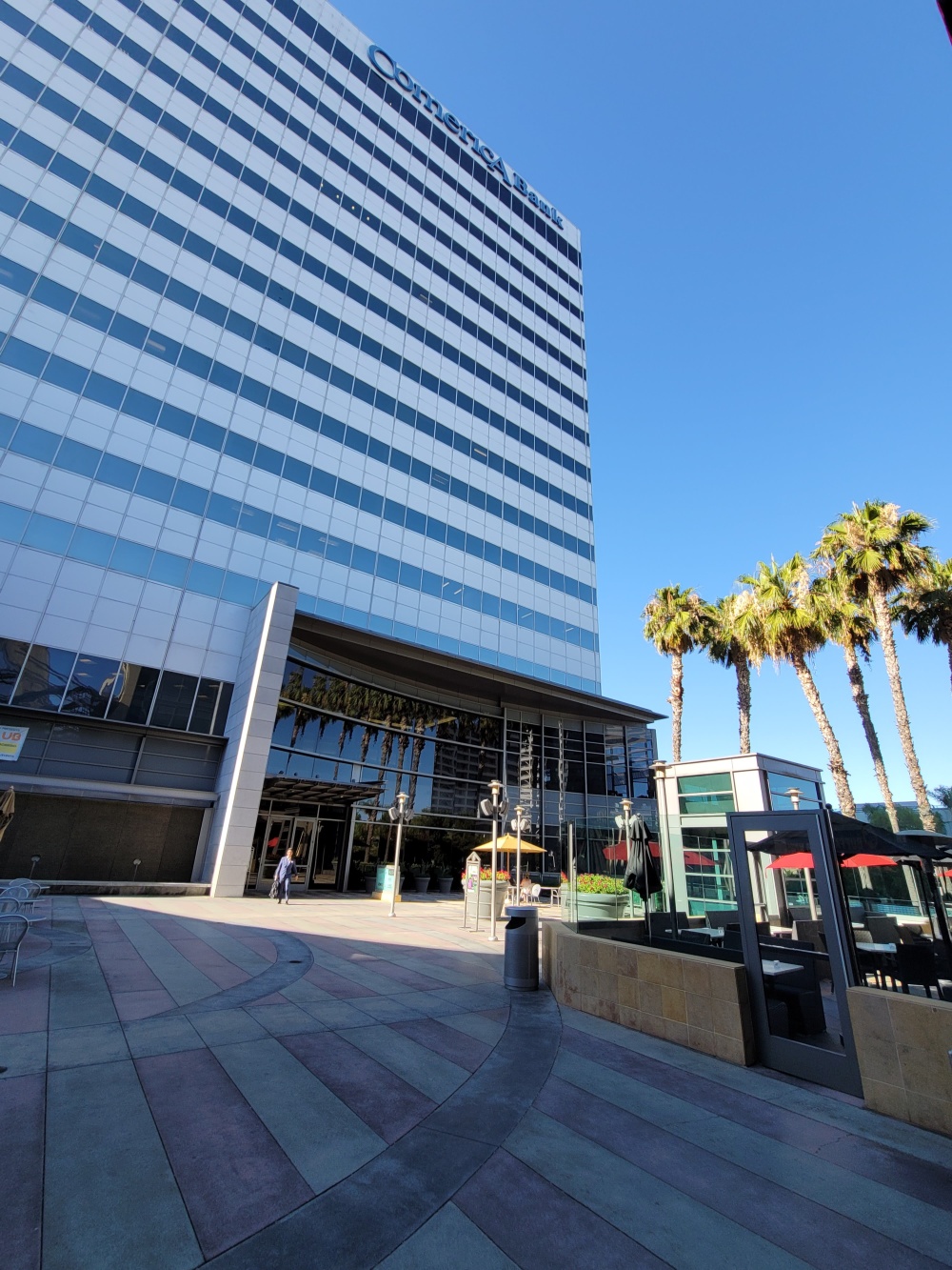 Comerica Bank 01