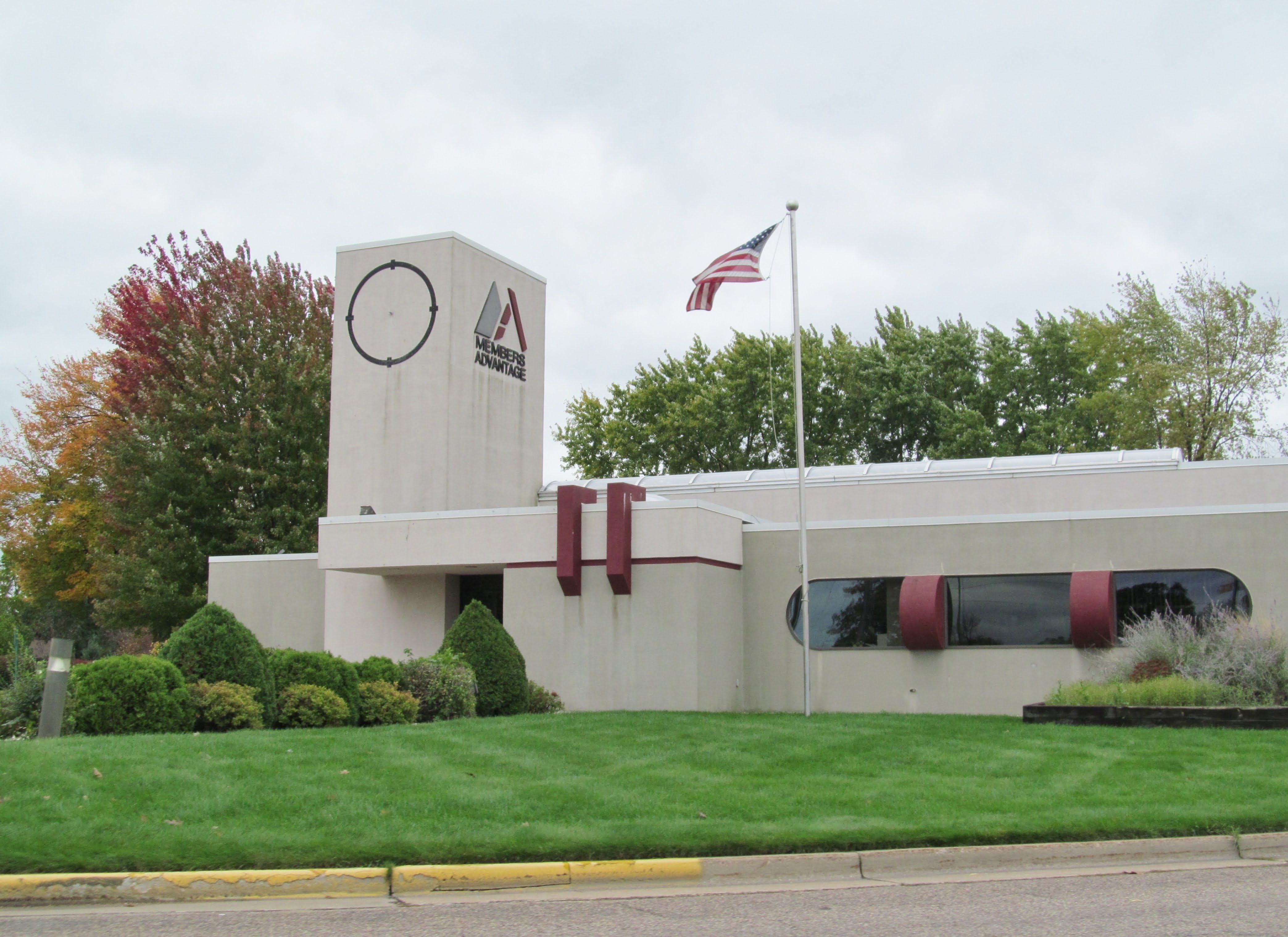 Members' Advantage Credit Union 01