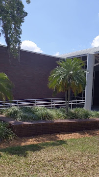 Bank of America (with Drive-thru services) 02