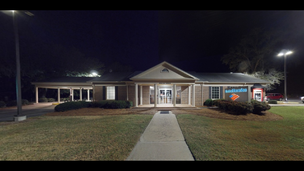 Bank of America (with Drive-thru services) 01