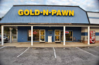 Clayton Gold N Pawn 01