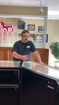 Welsh Pawn Shop 03