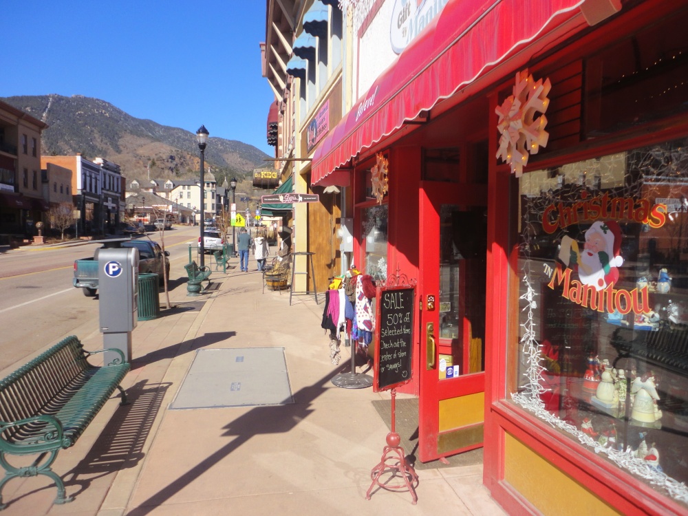 Christmas In Manitou 01