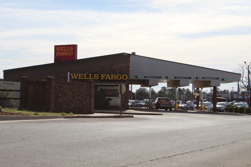 Wells Fargo Bank 01