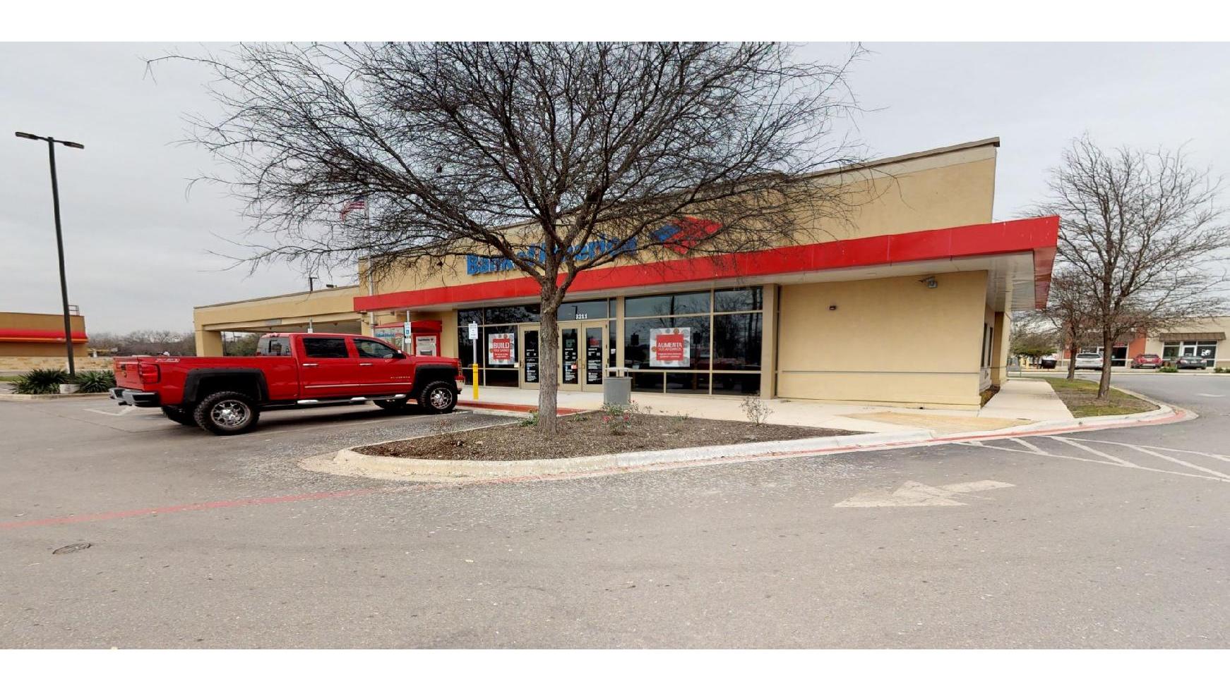 Bank of America (with Drive-thru ATM) 01