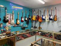 Belleview Pawn 02