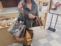 Antioch Coin & Jewelry Pawn 02