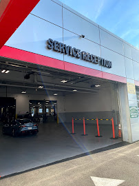 Empire Toyota of Huntington Service & Parts 03