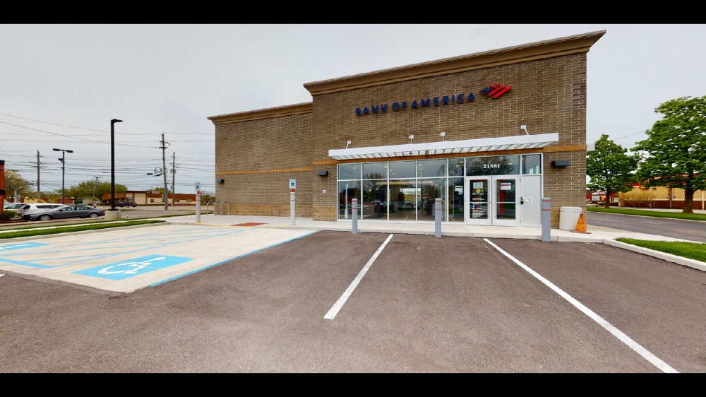 Bank of America (with Drive-thru ATM) 01
