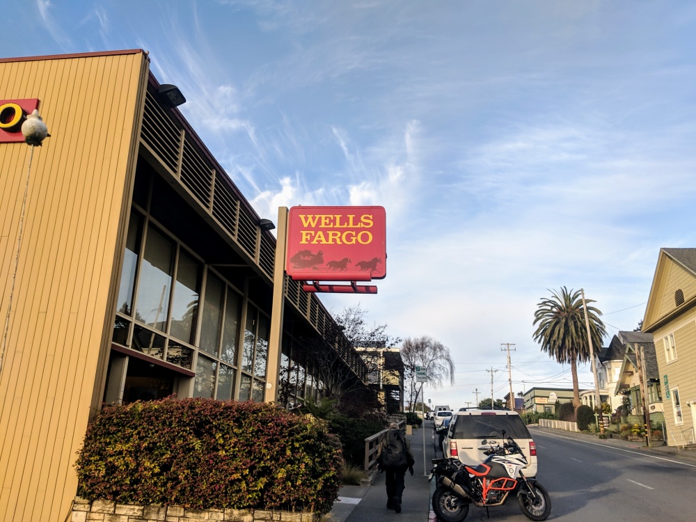 Wells Fargo Bank 01
